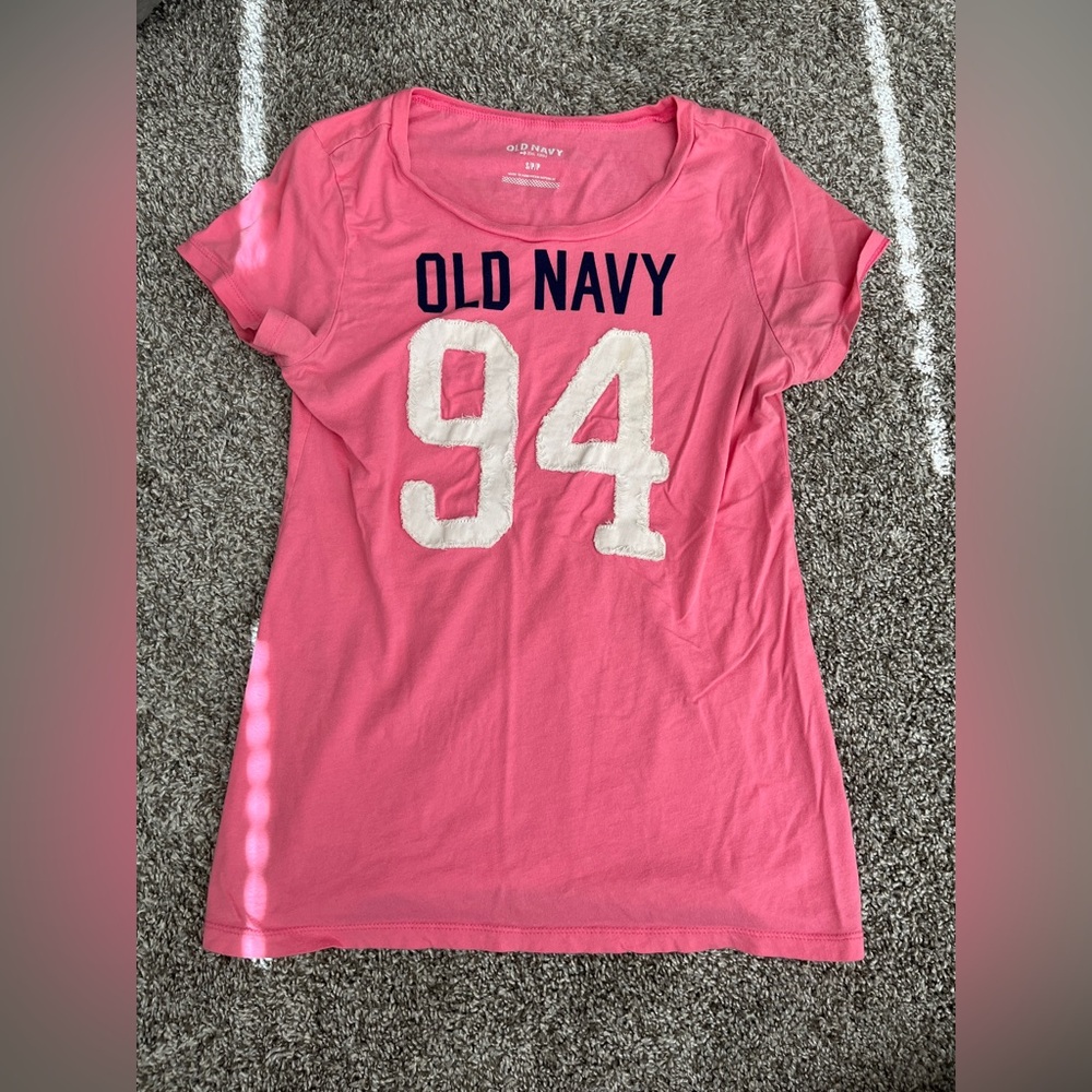 Old Navy Pink Graphic Y2K Short Sleeve Shirt